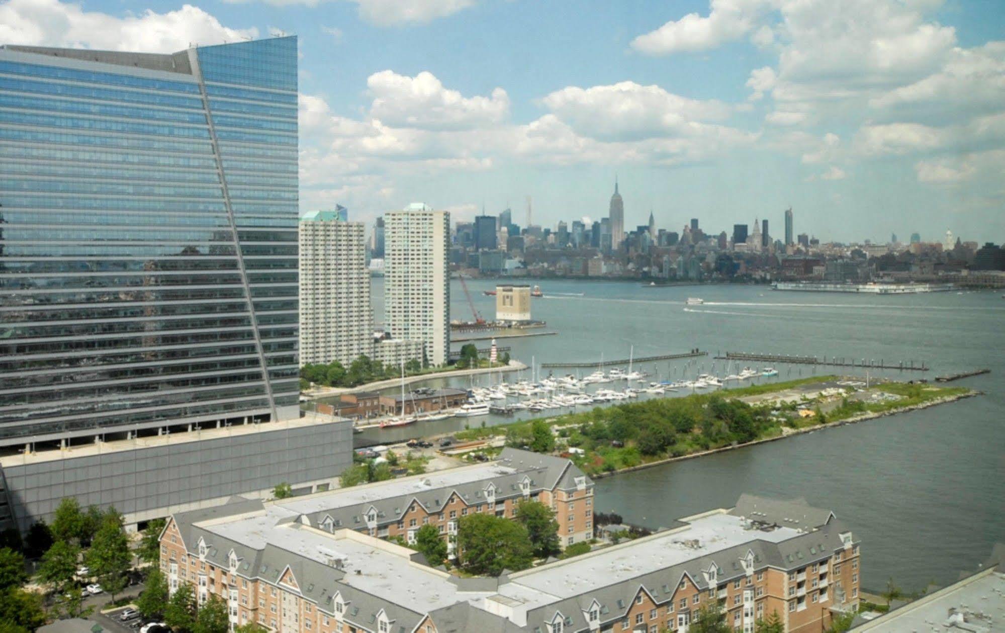 Global Luxury Suites At Newport Jersey City Ngoại thất bức ảnh